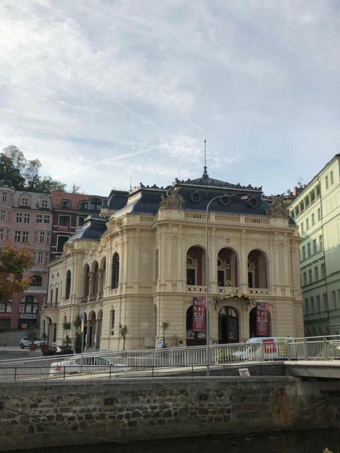 Apartman Orchidej U Vridla Apartment Karlovy Vary Exterior photo